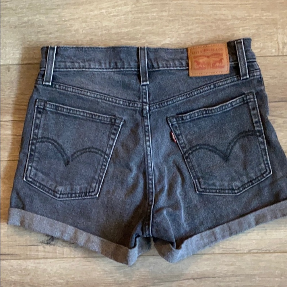 Levi’s High-Waisted denim shorts